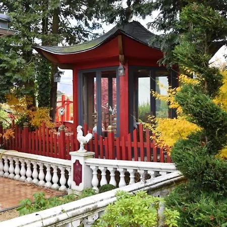 بيت للعطل Maison Pres De Pierre-Chatel Avec Vue Sur Le Lac *